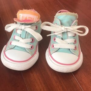 Converse double tongue shoes